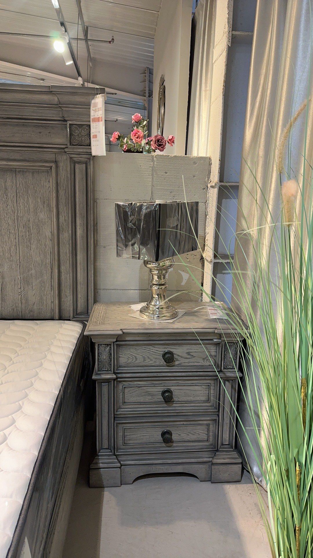 家具與建筑材料的和諧搭配 空間美學的實用指南